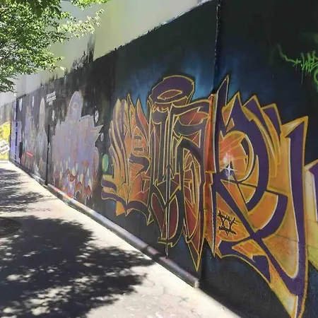 Studio De Charme Dans Quartier Anime דירה